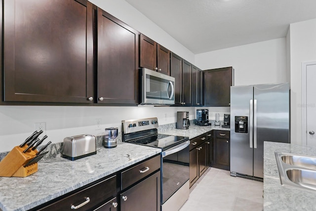 278 Mangrove Shade Cir, Apollo Beach, FL 33572 - photo 8