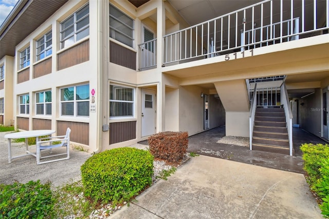 5111 Amulet Dr Unit 104, New Port Richey, FL 34652 - photo 2
