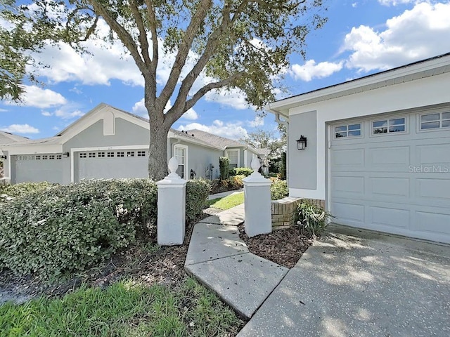 6077 Sandhill Ridge Dr, Lithia, FL 33547 - photo 2