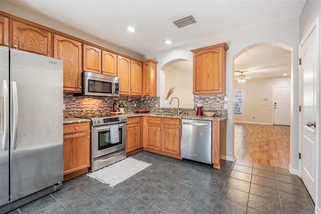 5712 Fishhawk Ridge Dr, Lithia, FL 33547 - photo 11