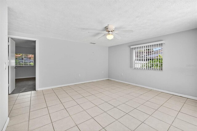 401 Woodcrest Rd, Brandon, FL 33511 - photo 23