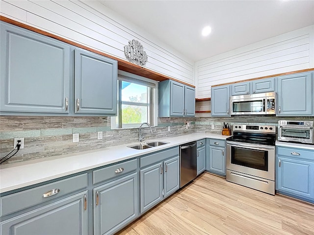 408 Bayou Village Dr, Tarpon Springs, FL 34689 - photo 16