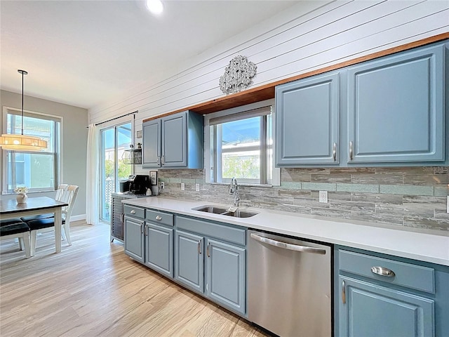 408 Bayou Village Dr, Tarpon Springs, FL 34689 - photo 17