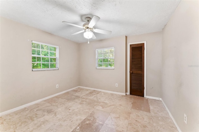 8807 Overlook Dr, Wesley Chapel, FL 33545 - photo 12