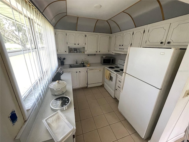 101 Cambridge Trl Unit 212, Sun City Center, FL 33573 - photo 4