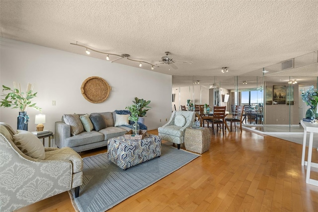 5940 Pelican Bay Plz S Unit 1204, Gulfport, FL 33707 - photo 3