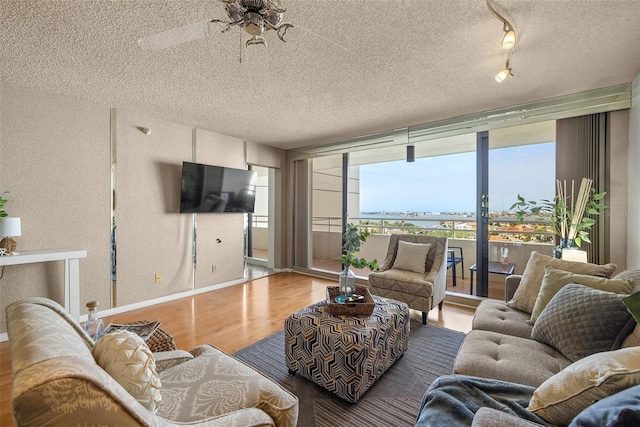 5940 Pelican Bay Plz S Unit 1204, Gulfport, FL 33707 - photo 10