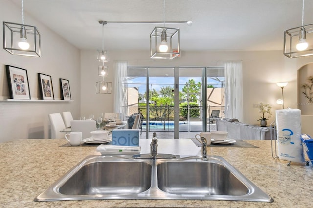 kitchen with decorative light fixtures