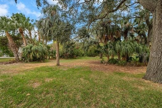 Listing photo 2 for Brightwaters Ct, New Port Richey FL 34652