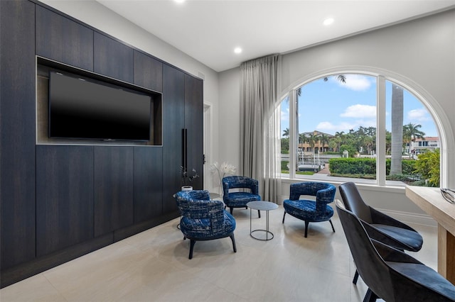 living area with recessed lighting