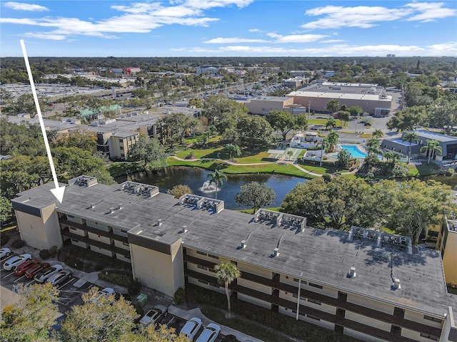 bird's eye view with a water view