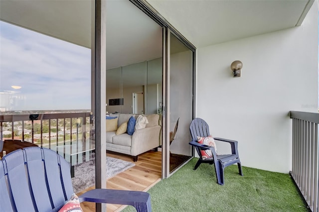 balcony featuring an outdoor living space