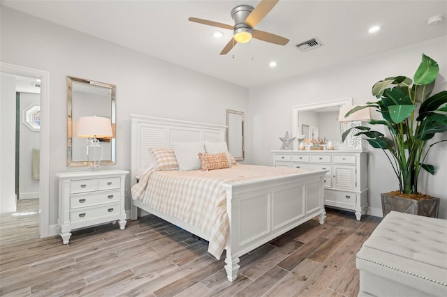 bedroom with ceiling fan