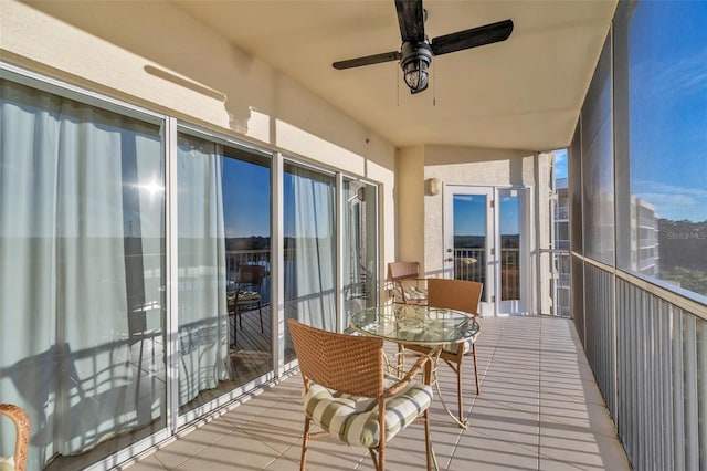 balcony with ceiling fan