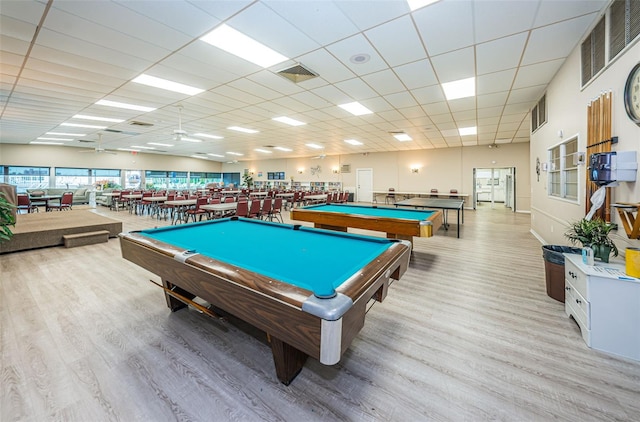 recreation room featuring billiards, visible vents, and light wood-type flooring