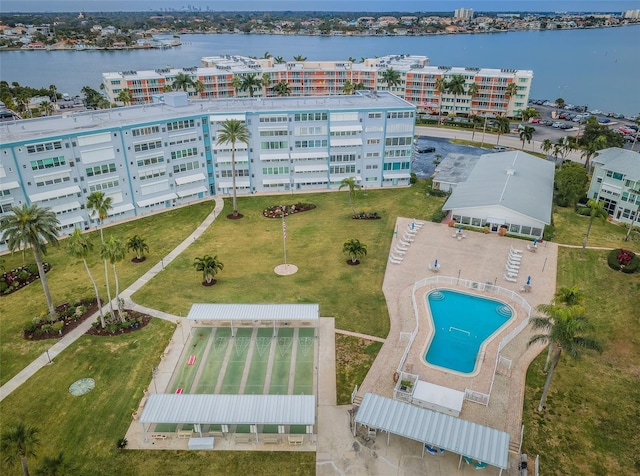 bird's eye view featuring a water view