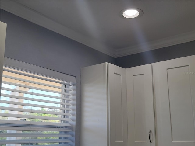 9950 62nd Ter N Unit 410, Saint Petersburg, FL 33708 - photo 8