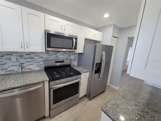 9950 62nd Ter N Unit 410, Saint Petersburg, FL 33708 - photo 2