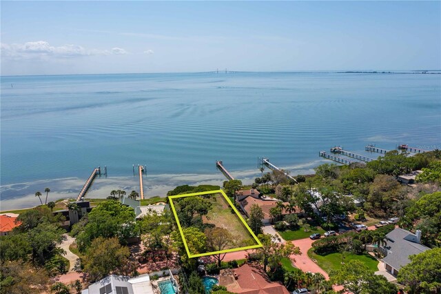 1060 Friendly Way S, Saint Petersburg FL, 33705 land for sale