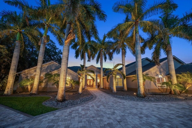 view of mediterranean / spanish-style home