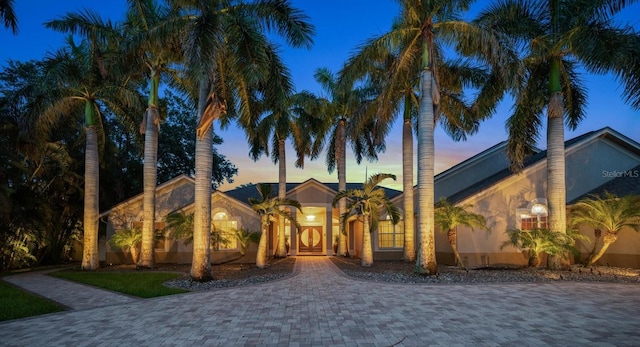 view of mediterranean / spanish-style house