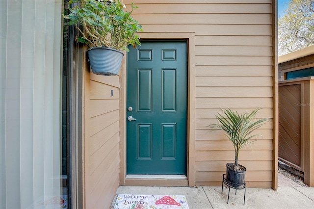 view of property entrance