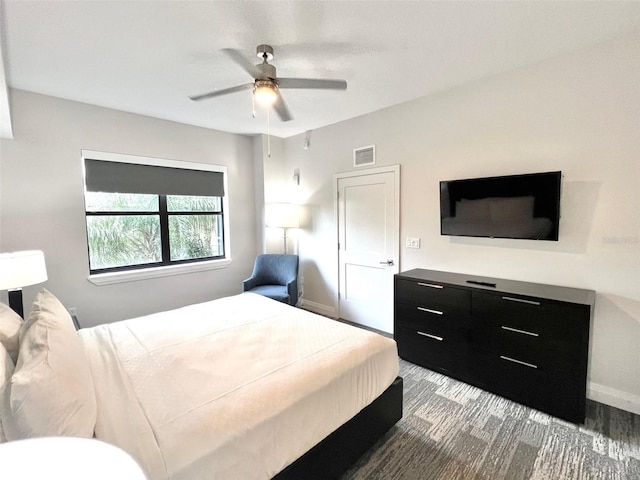 bedroom featuring ceiling fan