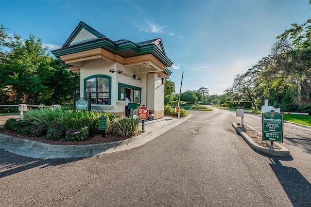 view of front of house