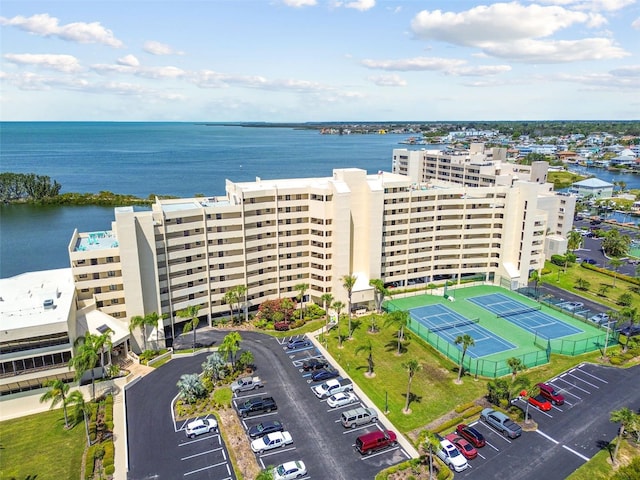 bird's eye view with a water view