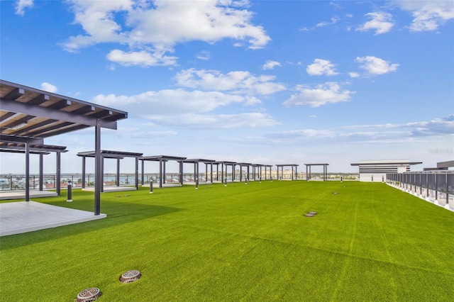 view of yard featuring a pergola