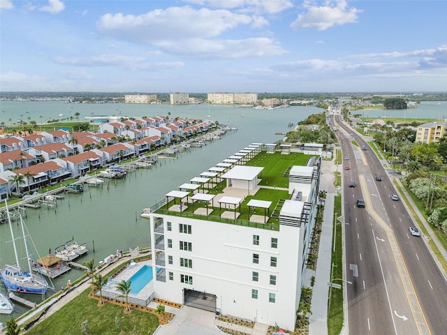 bird's eye view with a water view