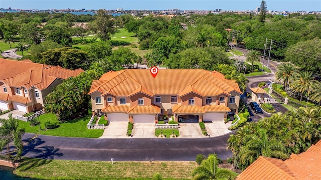 6251 Vista Verde Dr W, Saint Petersburg, FL 33707 - photo 3