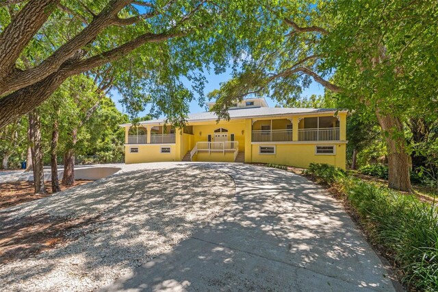 view of front of home