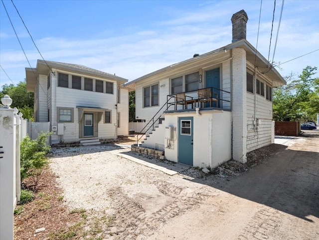 view of front of house