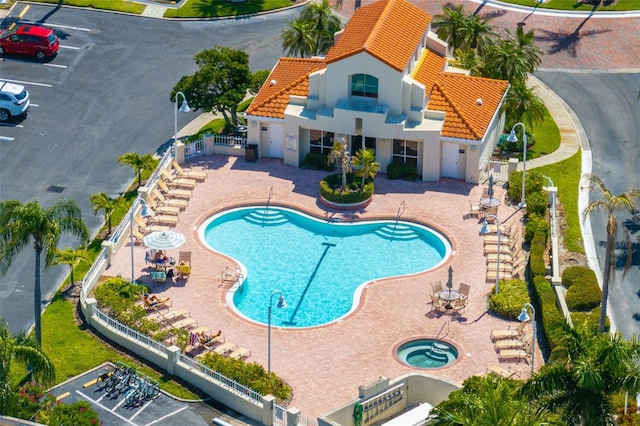 view of swimming pool featuring a patio