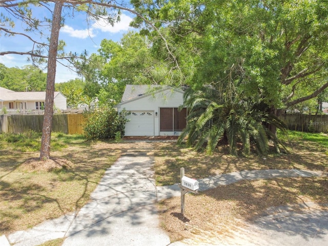 view of yard with a garage