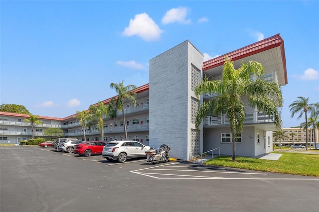 5660 80th St N Unit A208, Saint Petersburg FL, 33709, 2 bedrooms, 2 baths condo for sale