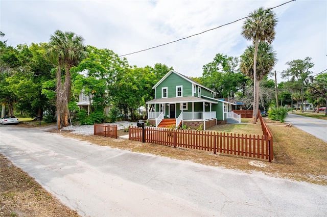 view of front of home featuring covered porch