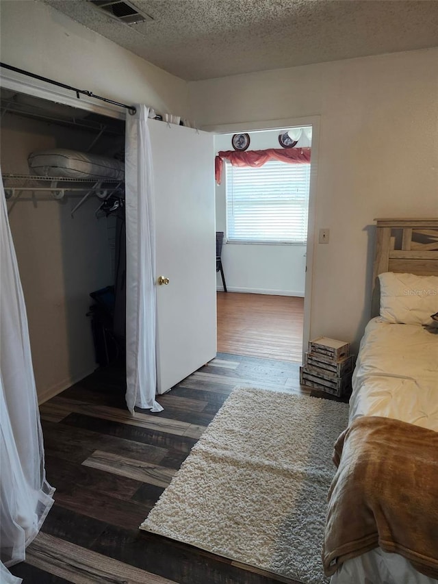 5347 81st Ln N Unit 22, Saint Petersburg, FL 33709 - photo 5