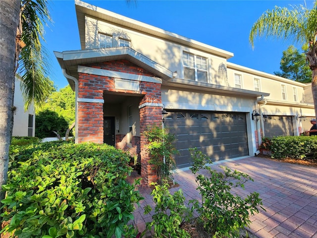 view of front facade with a garage