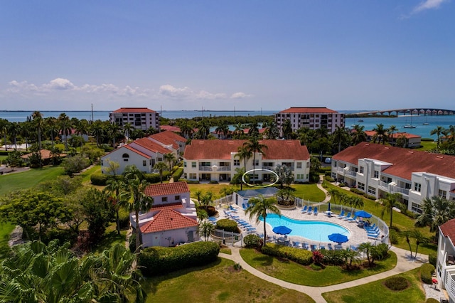 bird's eye view featuring a water view