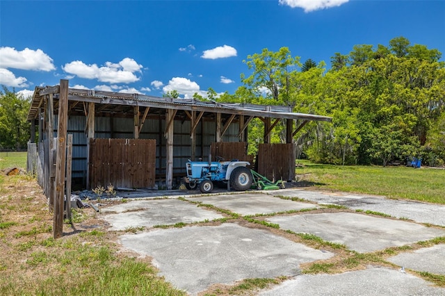 view of outbuilding