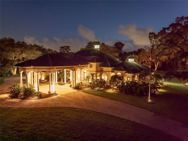 view of mediterranean / spanish-style home