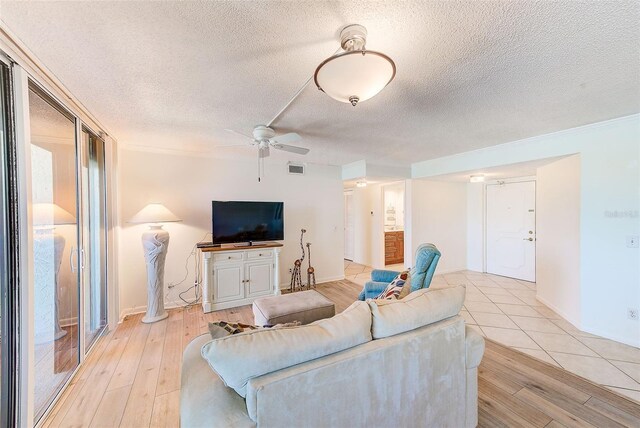 736 Island Way Unit 404, Clearwater Beach, FL 33767 - photo 9