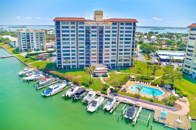 bird's eye view with a water view