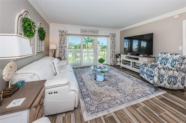 living room featuring ornamental molding