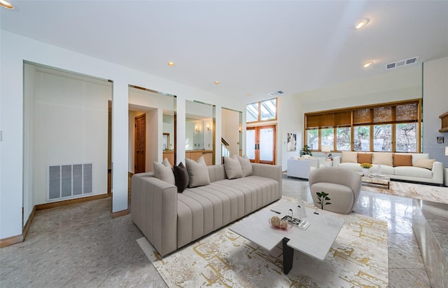 526 Belle Isle Ave, Belleair Beach, FL 33786 - living area with baseboards, visible vents, and recessed lighting