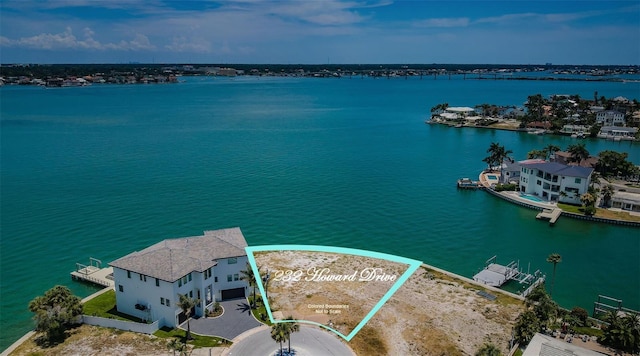 232 Howard Dr, Belleair Beach, FL 33786