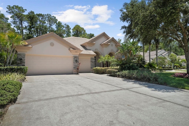 view of front facade with a garage