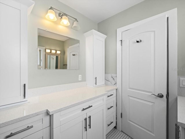 bathroom with vanity